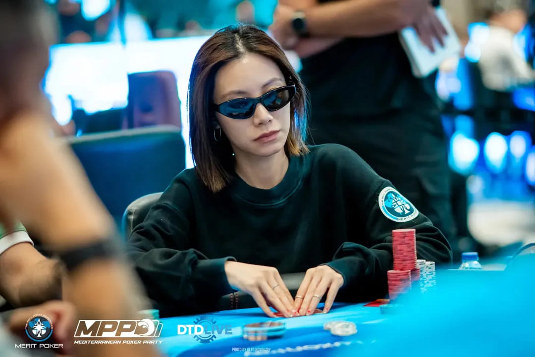 【EV扑克】2025WSOP｜$1,000 神秘赛近2W人参加，中国军团Day2成绩揭晓，魏国梁记分牌第二战斗中！