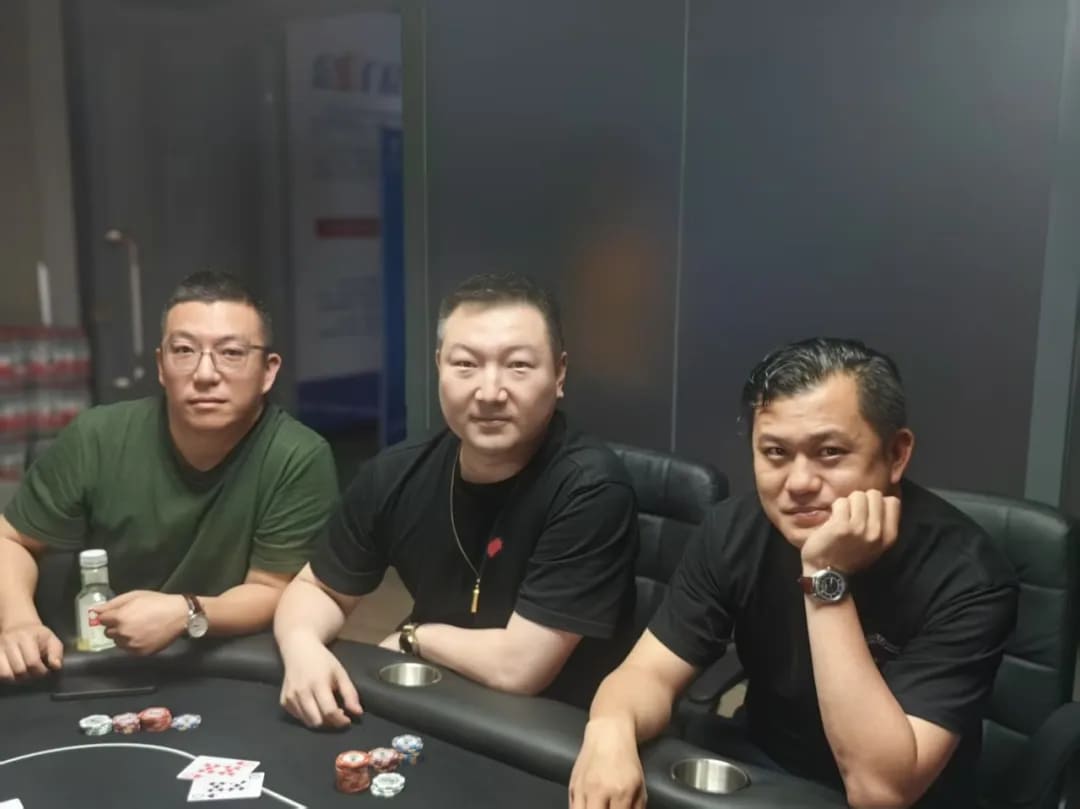 【DD扑克】张家口国际扑克联赛开幕赛｜主赛B组再创新高383人参赛 北京选手高福宇领衔46人晋级