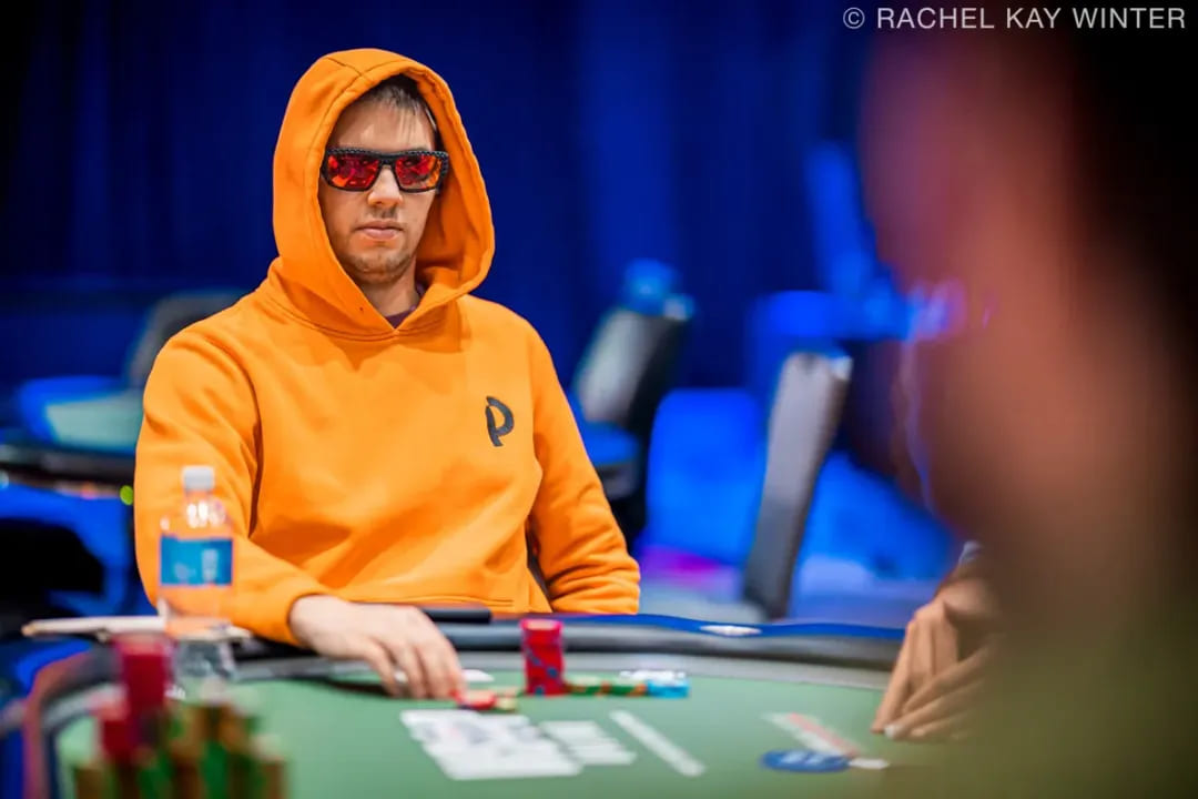 【EV扑克】用7-high下注15%底池诈唬？WSOP超豪赛惊现神操作