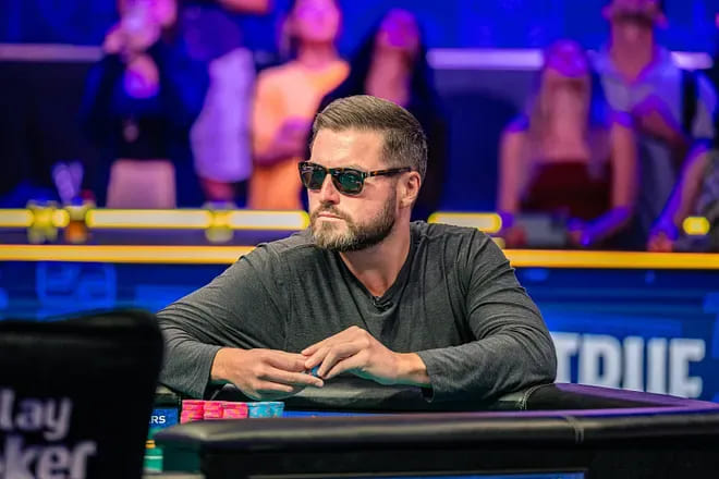 【EV扑克】WSOP冠军疑似串通作弊？从1:9落后到逆转夺冠赢得百万额外奖金