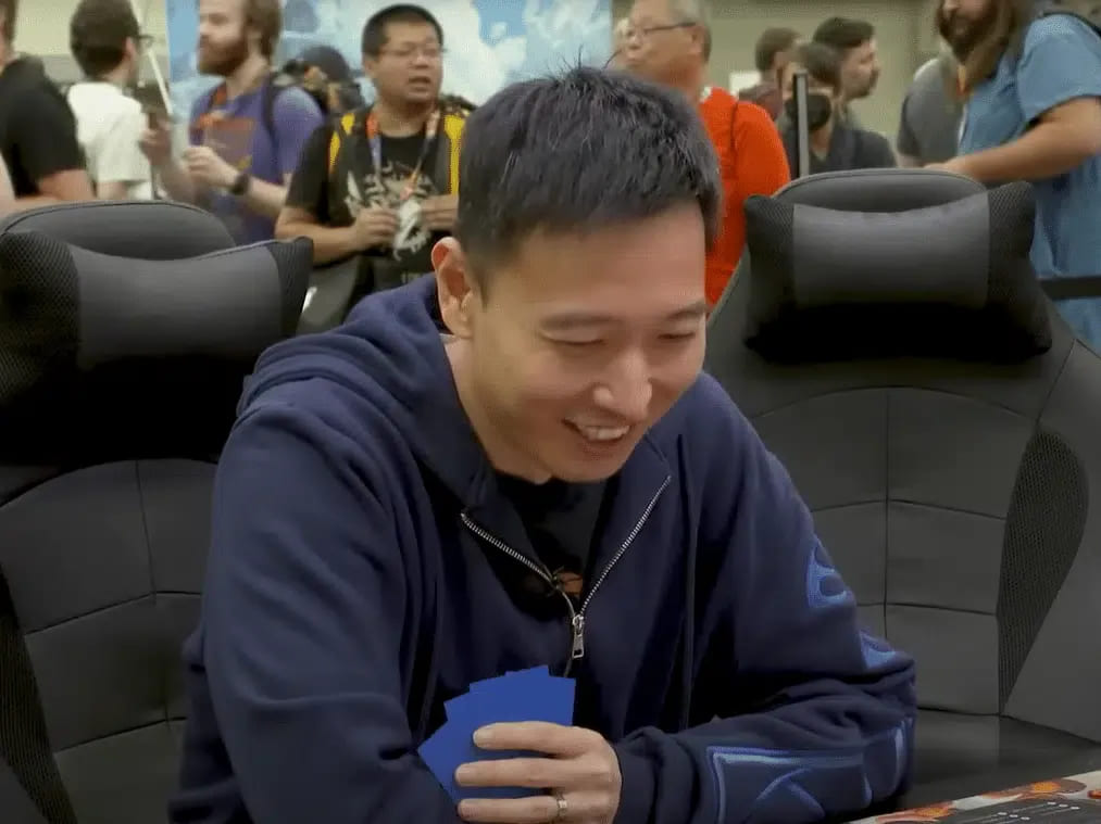 【EV扑克】电竞 | 从召唤师峡谷到牌桌！《英雄联盟》官方实体卡牌《Riftbound》将于万圣节全球上线