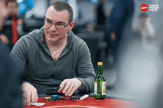 【EV扑克】2025APT冠军赛|Natural8杯冠军赛决赛桌诞生!荷兰Rob Hollink占据榜首!