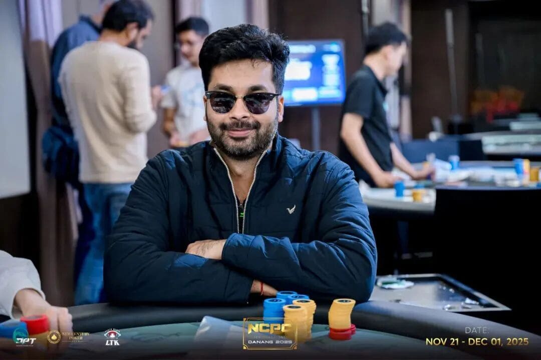 【EV扑克】NCPCxDPT | 首日战鼓敲响!国人周乐东摘下豪客开幕赛桂冠 | 开幕赛A/B组打响,A组泡沫逆袭成B组CL!