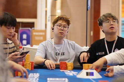 【EV扑克】山海聚智竞,潮起防城港!第二届国门杯燃情启幕,白鹭杯先行吹响争斗号角!【国门杯】