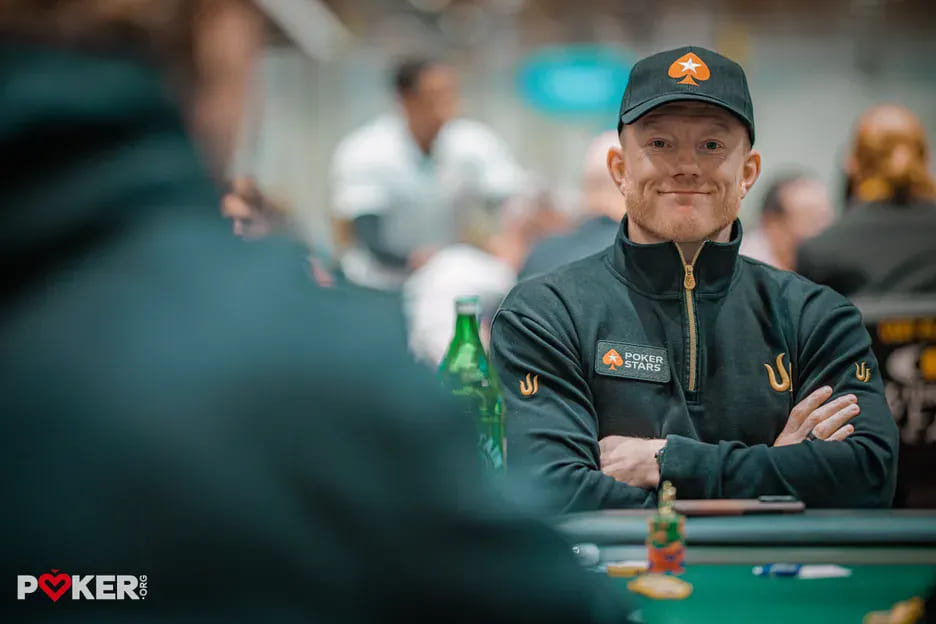 【EV扑克】2025年扑克奖金榜:Lonis称王,Chidwick逼近历史第一,谁才是“最大输家”?