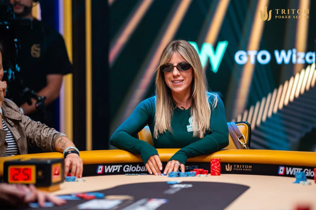 【EV扑克】一手牌撕裂扑克圈：Foxen弃KK遭网暴，丹牛直接开喷“全是蠢货”