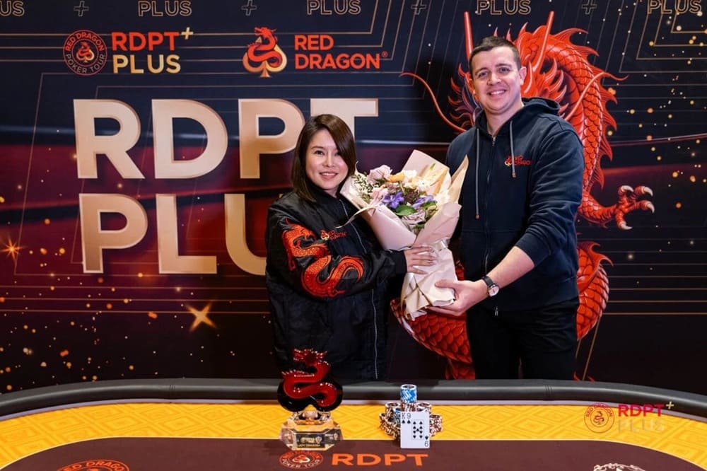 【EV扑克】2026红龙杯PLUS｜红龙杯PLUS首轮A/B组战罢，李爱春摘红龙女王桂冠，李栋单日斩两冠！